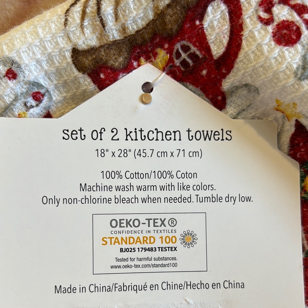 Gingerbread Houses Christmas Kitchen Towels Set of 2 NWT %100 Cotton - Picture 7 of 16